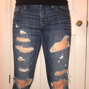 American Eagle distressed Jeans! 👖